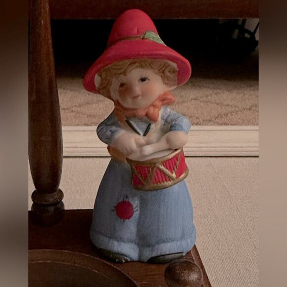 Vintage little drummer boy handpainted porcelain figurine - Picture 1 of 7